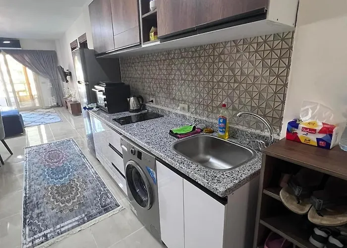 Tiba Gollden Apartment *
