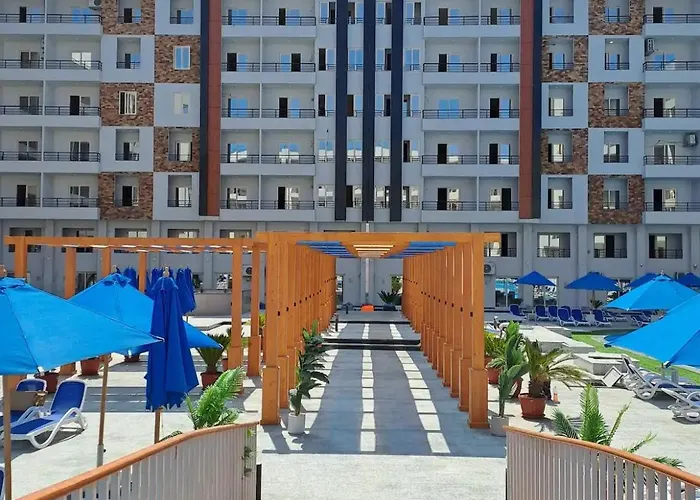 Tiba Gollden Apartment *