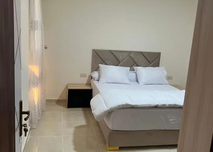 Tiba Gollden Apartment